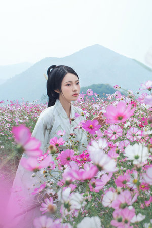 sp撅起屁股闺房调教