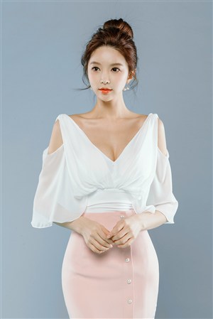 国产第一页草草影院