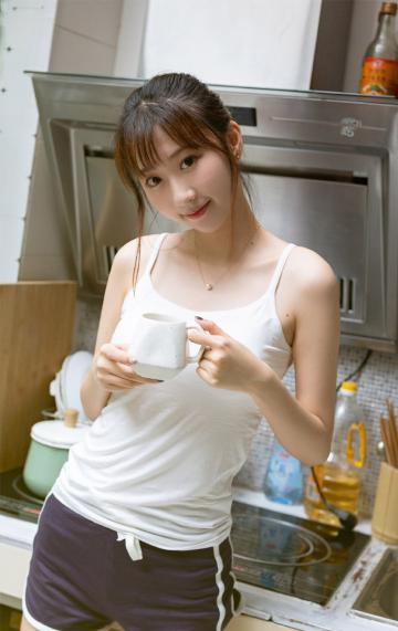 爆乳女王带黑丝乳等大屌爆操