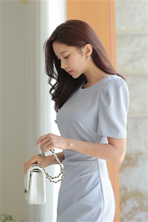 色戒中汤唯奶竖起来图片