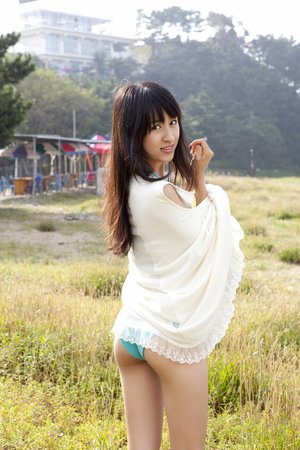 上课同桌吃我的小兔子作文