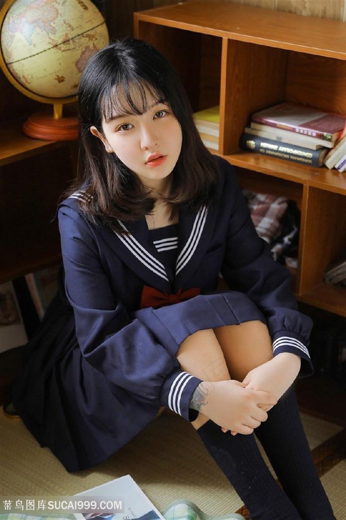 靠近他1v1sc莫沫