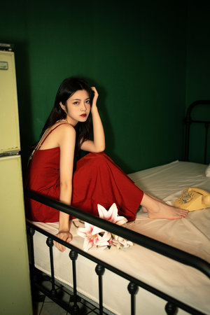 衣袖红镶边 电视剧