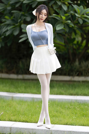 秦先生18部超美气质嫩模视频