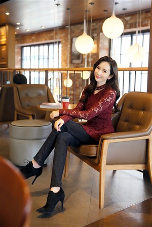 两个人电影完整版免费