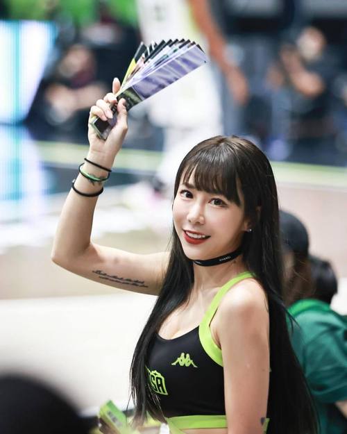 年轻的嫂子3在线观看