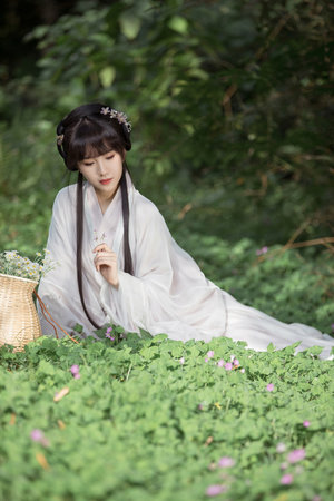 自w到高c的教程夹枕头是视频