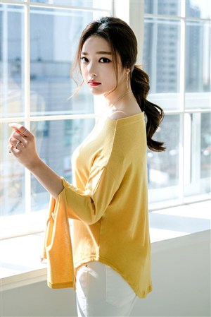 野外震车做爰的视频大全