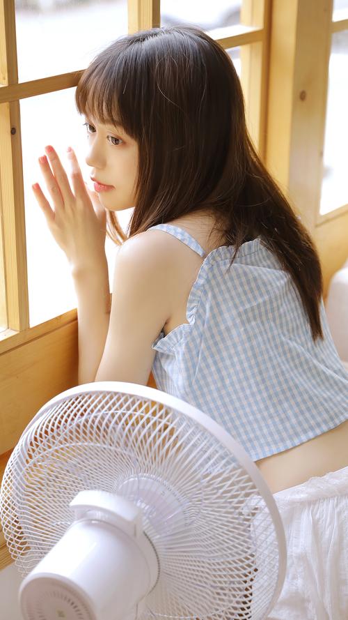 校花被校长啪到腿软