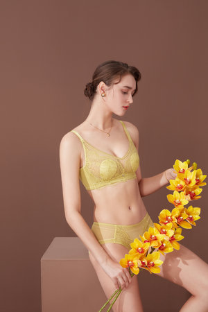 免费看舔乳吃奶不遮挡