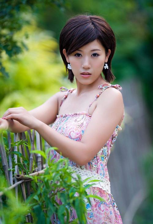 成年人免费看片