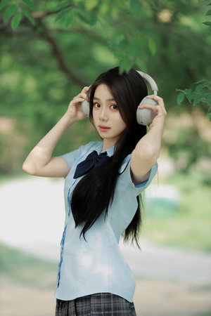 小梅的性荡生活