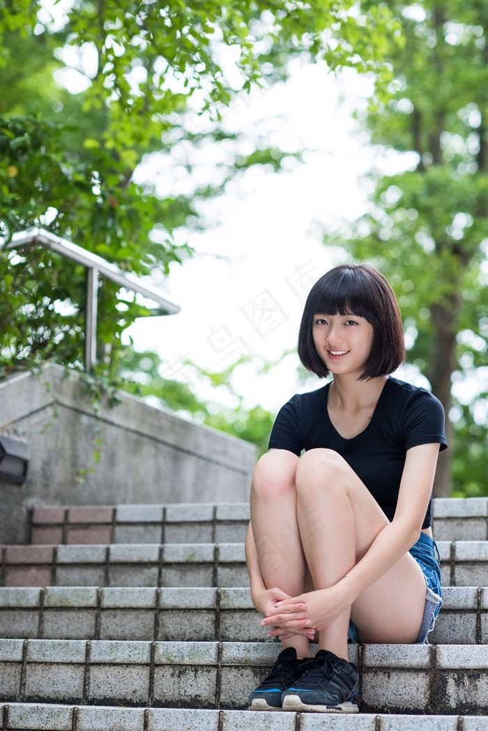 白丝被疯狂输出视频喷浆本色