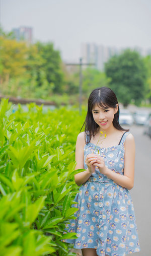 欧美亚洲自偷自偷图片